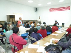 農業廢棄物勿露天燃燒示範推廣說明會,現場參與人員踴躍發問照片